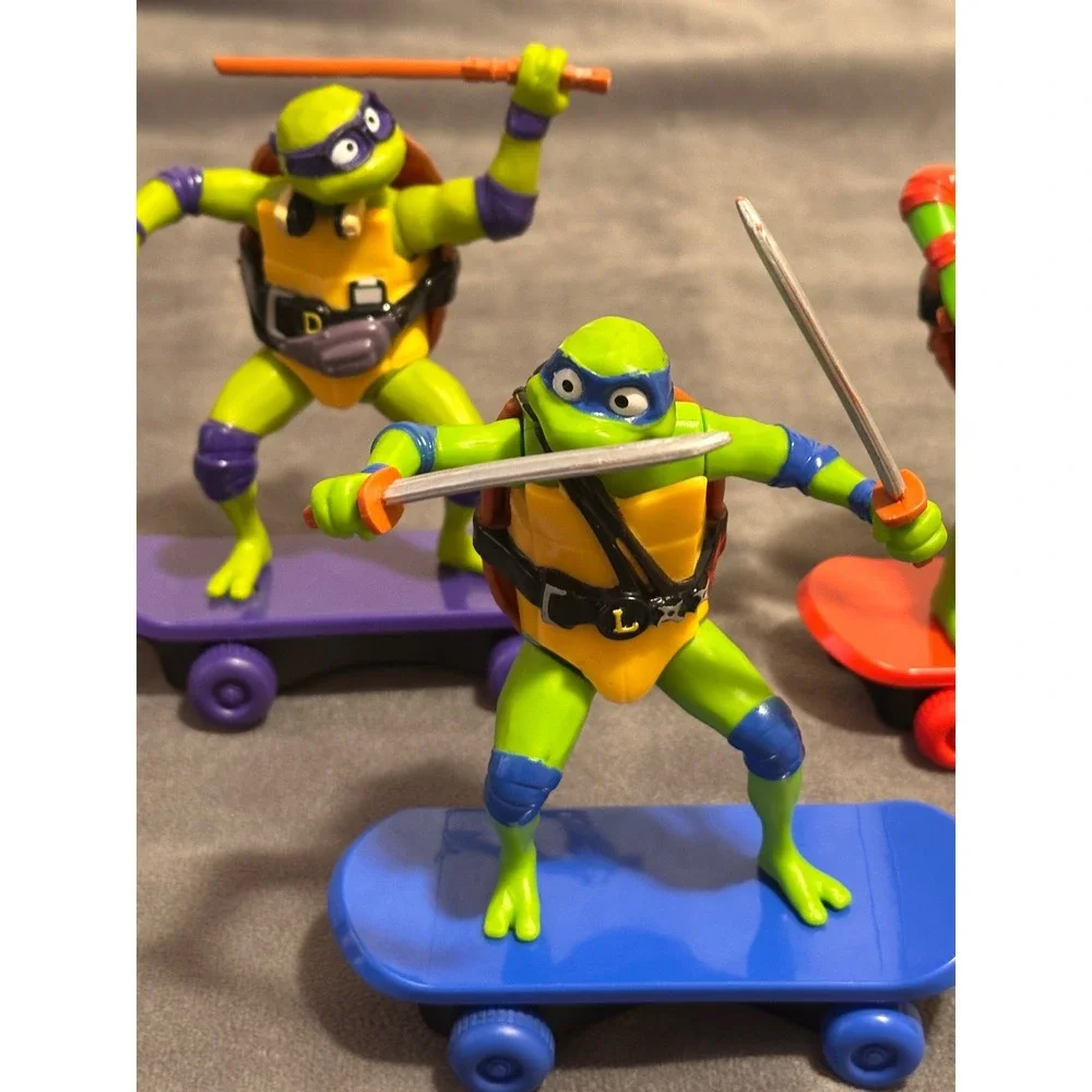 Funrise TMNT Mutant Mayhem Skateboard Pull Back Figures Set of 4 2023